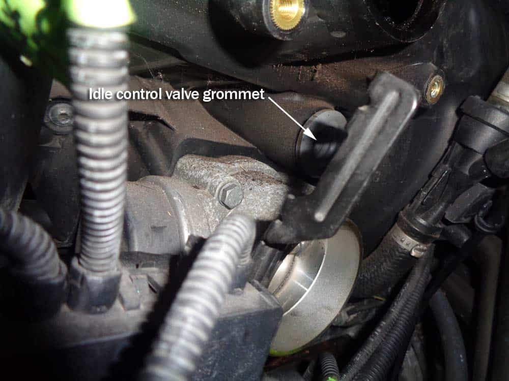 BMW e46 rough idle repair - Remove the idle control valve rubber grommet 