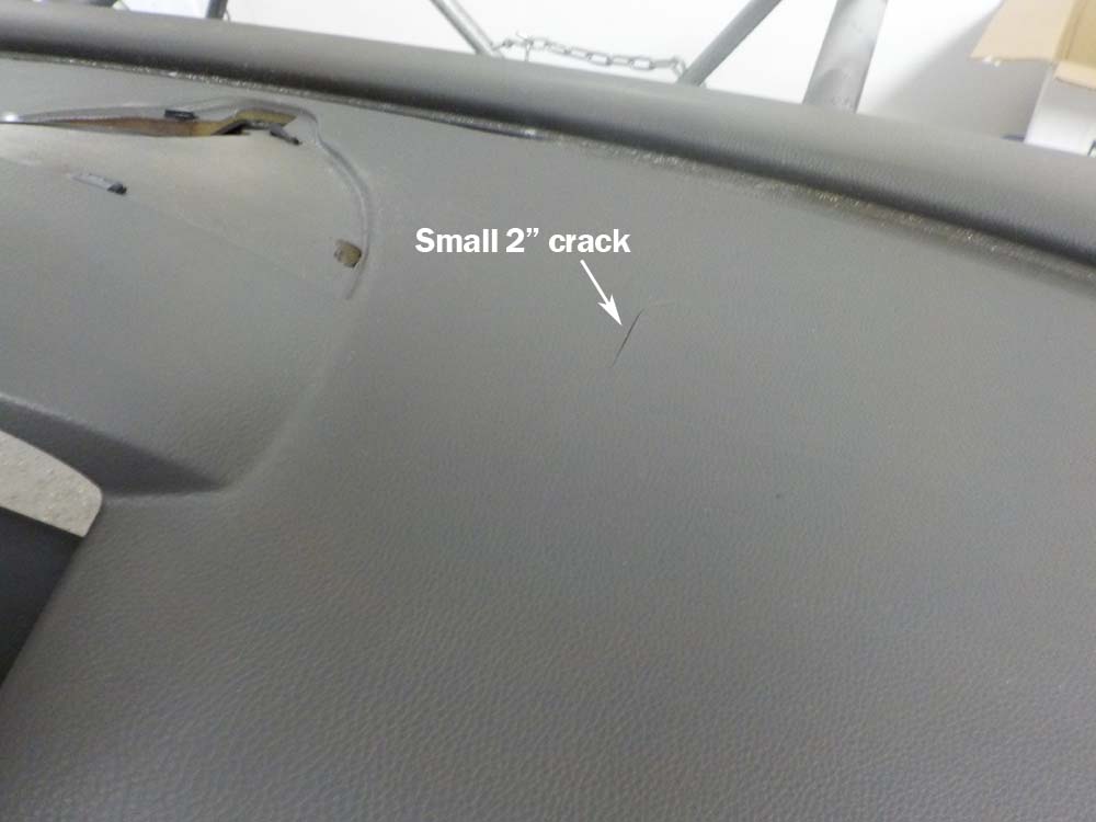 bmw dashboard crack repair - Locate the crack you wish to fix