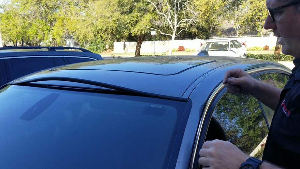 The moulding properly installed on both sides of the windshield.