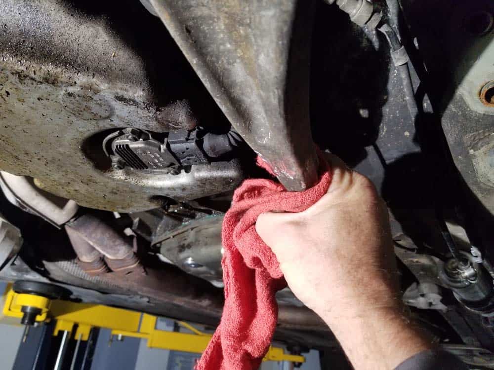 e46 control arm bushing - clean end of control arm