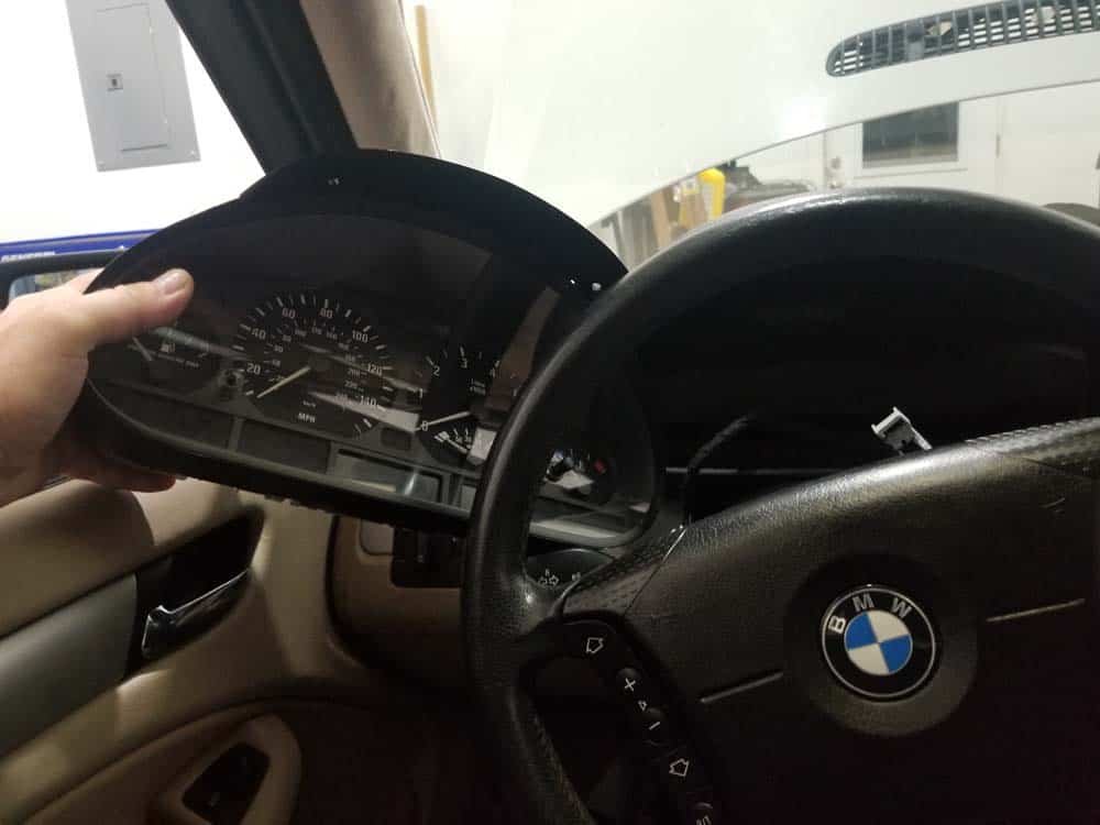 remove instrument cluster from behind steering wheel