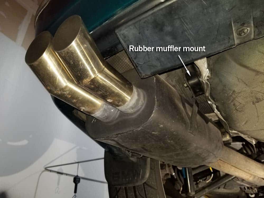 remove muffler