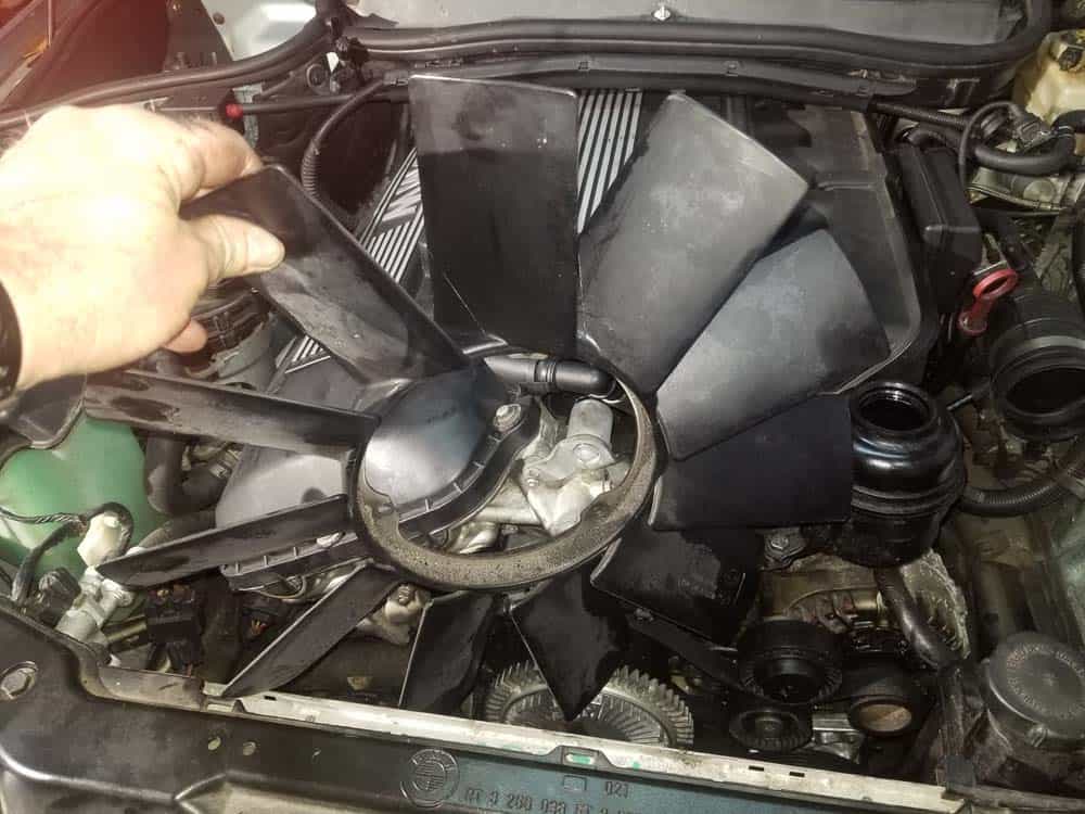 BMW E46 Belt Replacement - remove cooling fan from vehicle