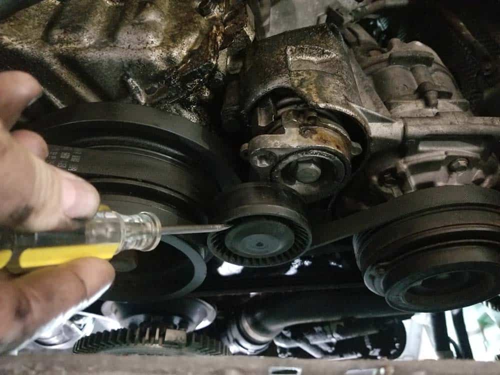 BMW E46 Power Steering Pump Replacement 