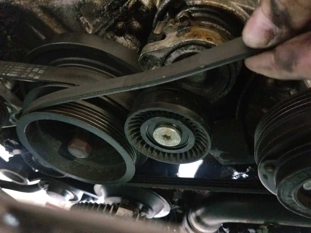 BMW E46 Power Steering Pump Replacement 