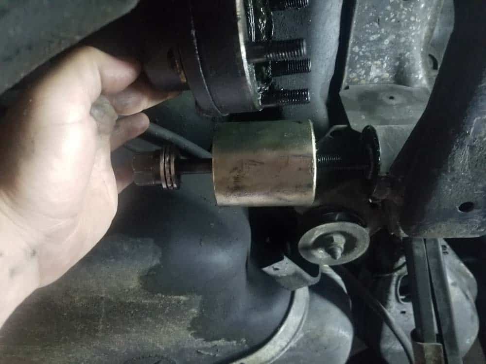 bmw e36 differential bushing replacement - front bushing 50mm cup