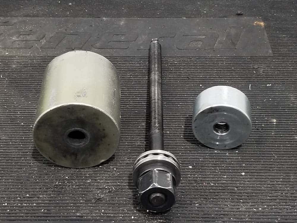 Front differential bushing - use this cup and plunger to remove