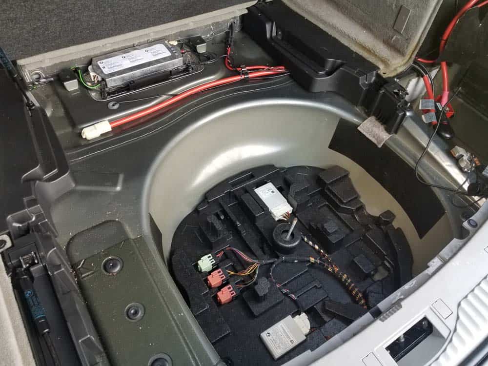 BMW E61 Trunk Leak - electronics tray