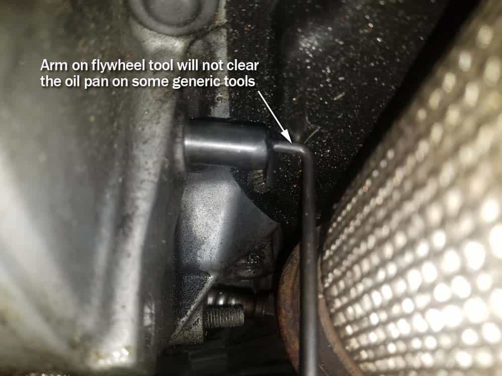 MINI R56 engine timing calibration - flywheel locking tool won't fit because of oil pan
