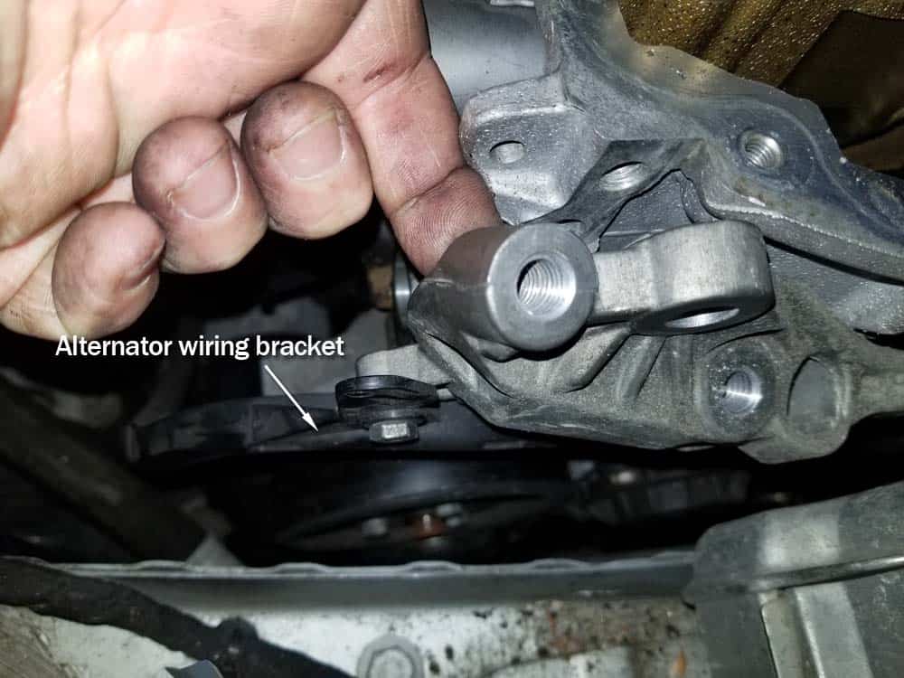 MINI R56 timing chain replacement - remove alternator wiring bracket