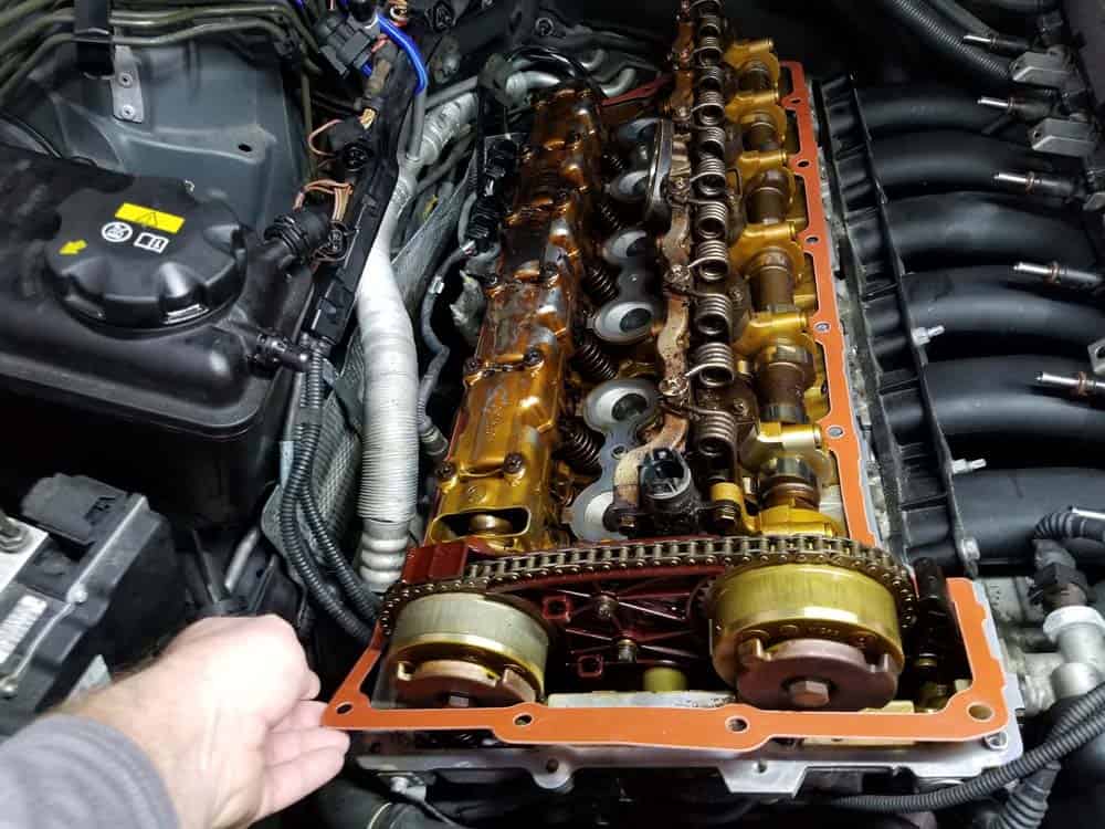 BMW E60 Valve Cover Gasket Repair - 2004-2010 5 Series - N52 Engine