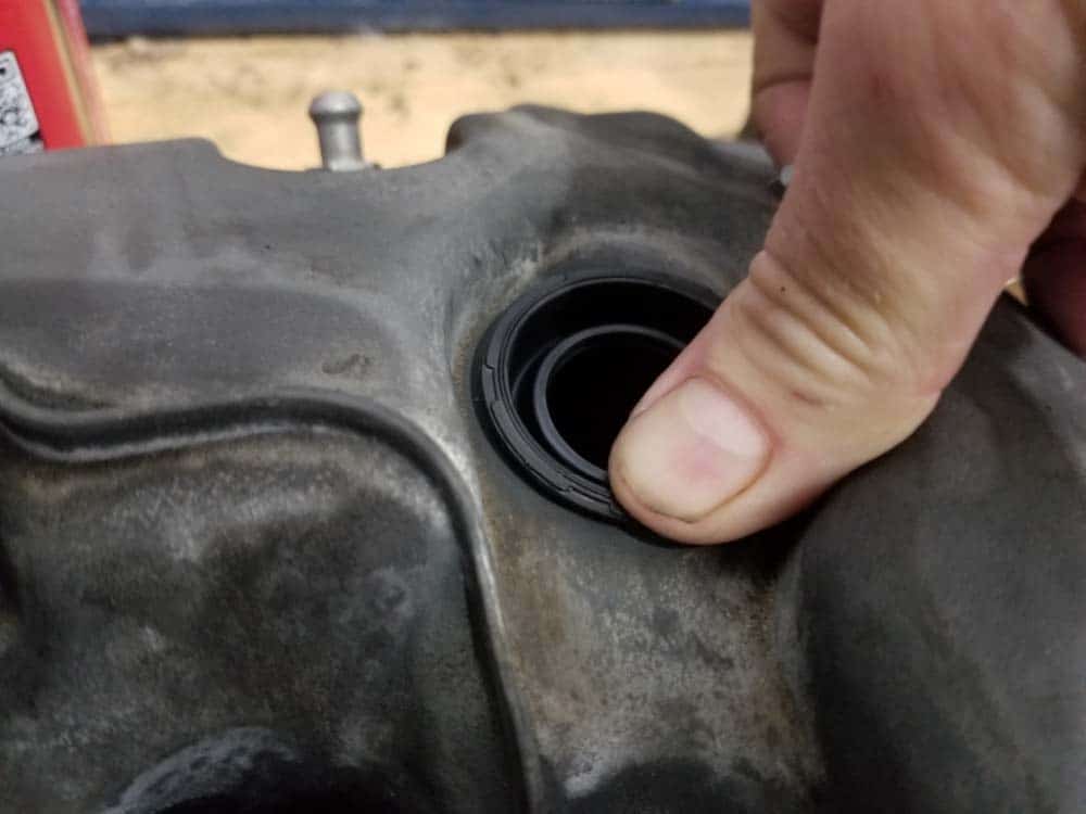 BMW E60 valve cover repair - install new eccentric valve sensor gasket