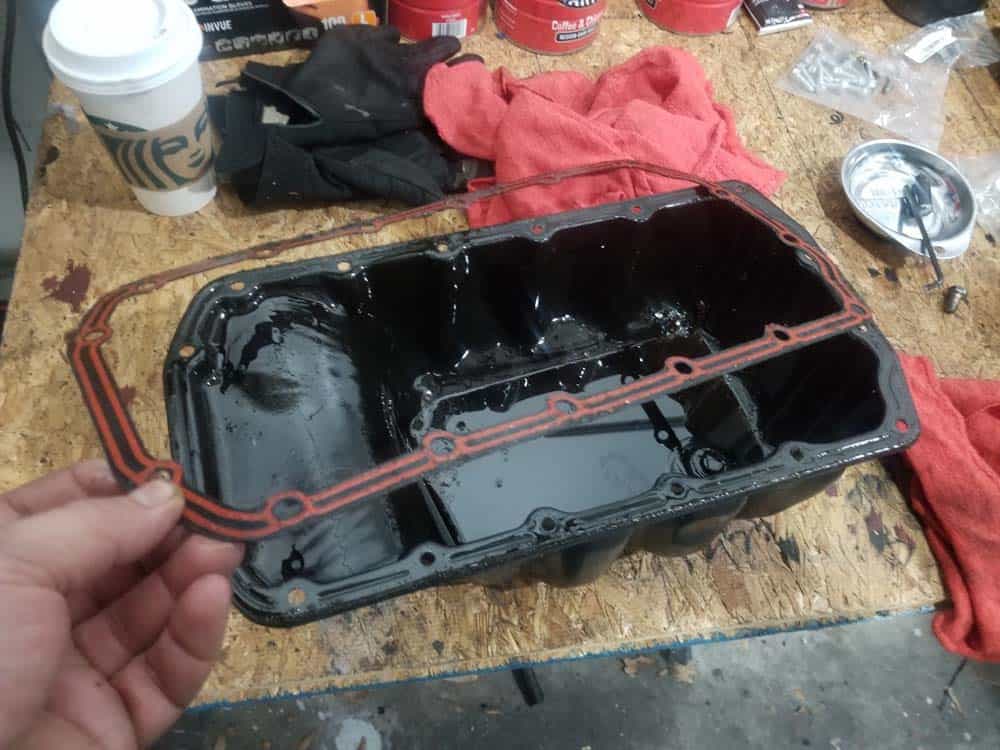 MINI R56 Oil Pan Gasket Replacement - remove the old gasket