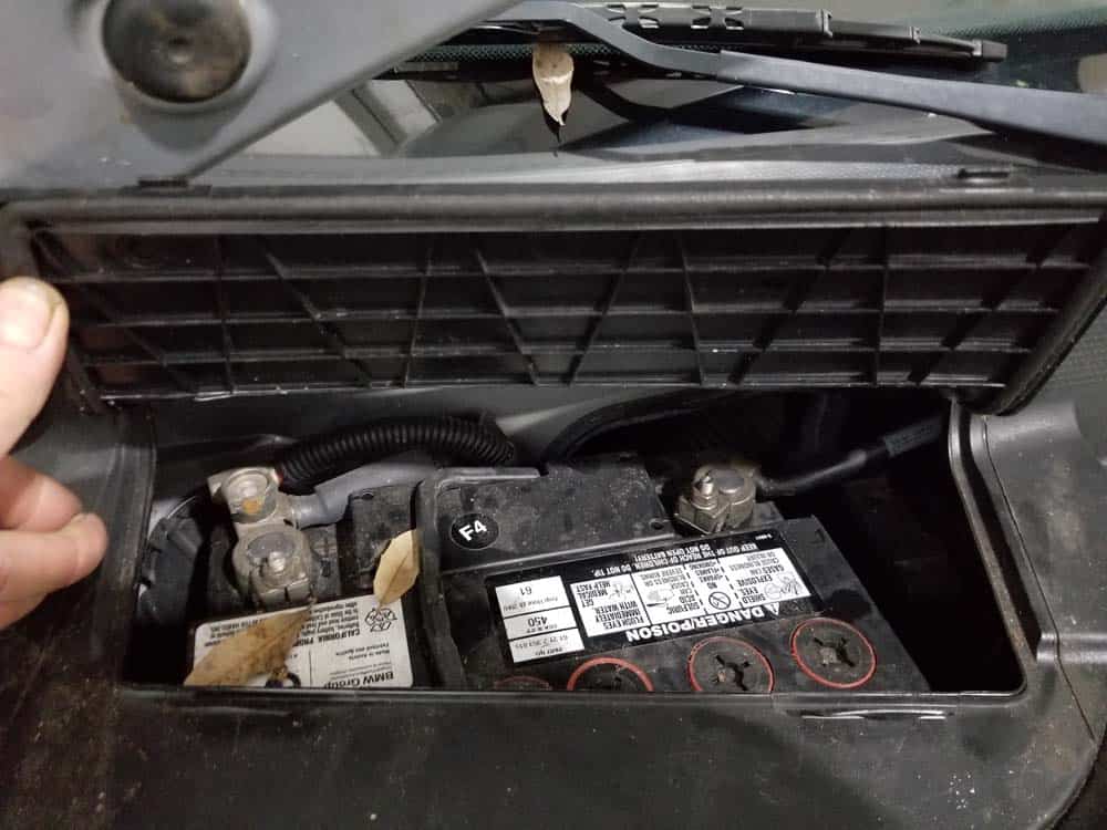 MINI R56 battery compartment