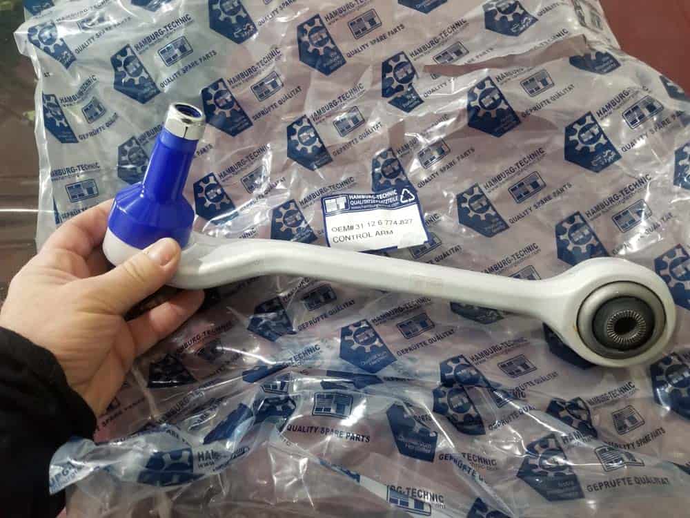 BMW E60 xDrive front control arms - unpack the new lower control arms and verify the part numbers