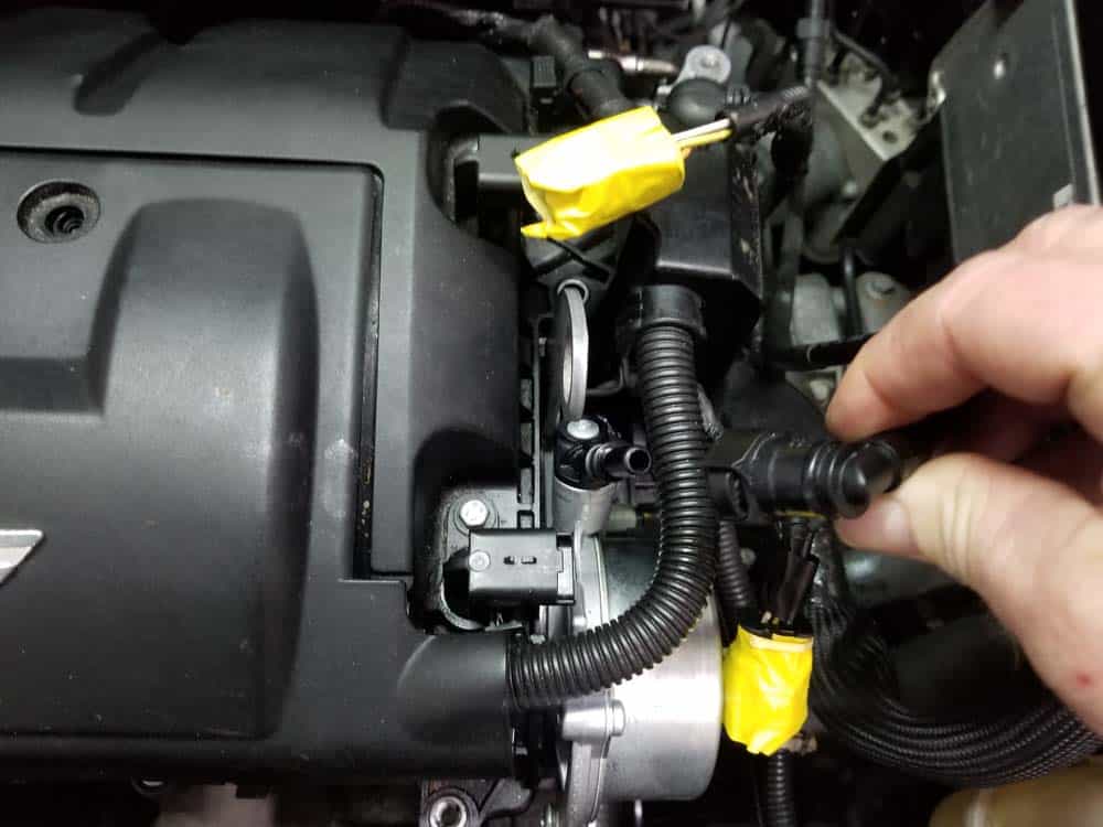 thumbnail image 2 of BOXI Thermostat With Housing & Sensor – Fits Mini Cooper R55 R56 R57 2007-2013, 11537534521 2 of 4