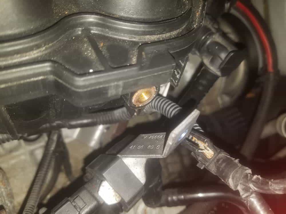 Remove the bracket from the intake manifold