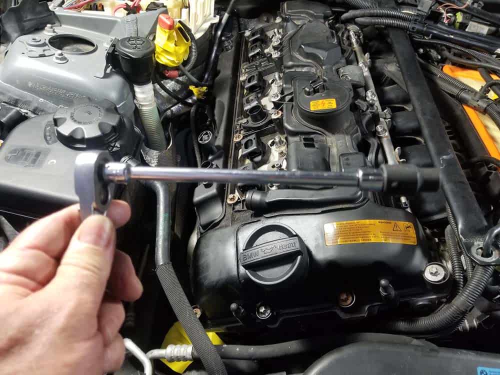 bmw n55 valve cover gasket replacement - Use a 1/4