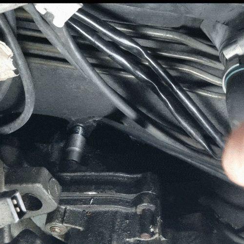 bmw e46 starter replacement - Remove the first mounting bolt