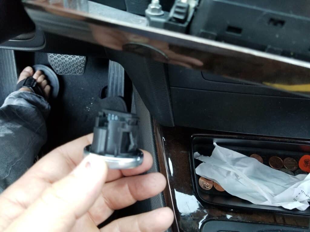 Remove the start/stop switch from the dashboard trim