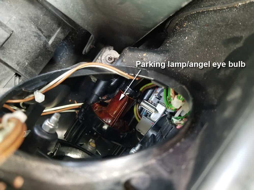 bmw e60 parking lamp bulb replacement - The factory parking light bulb