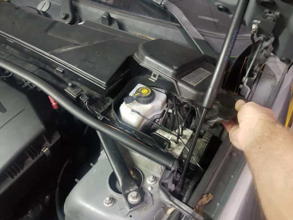 bmw n55 starter replacement - Remove the left cover from the microfilter housing