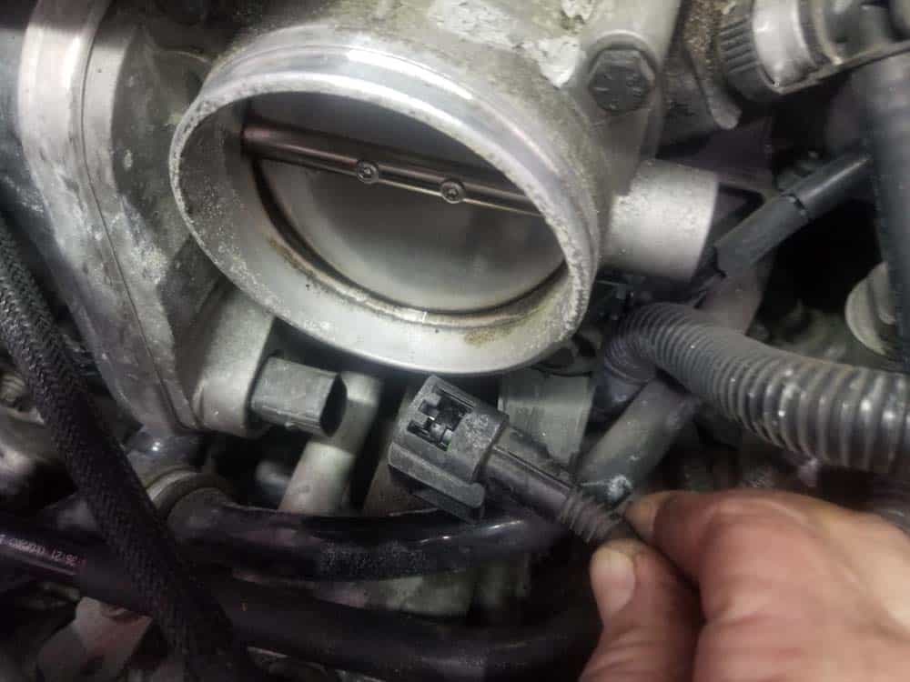 Unplug the throttle body.